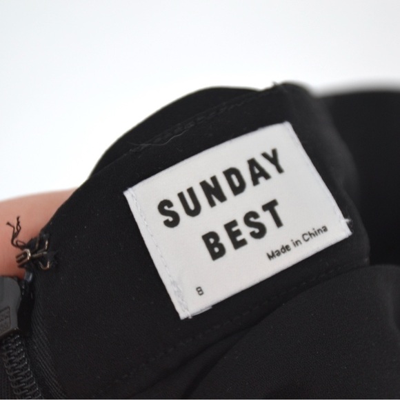 Aritzia Sunday Best Wesley Pleated Shorts Belted Flowy in Black Women's 8 - Picture 8 of 10